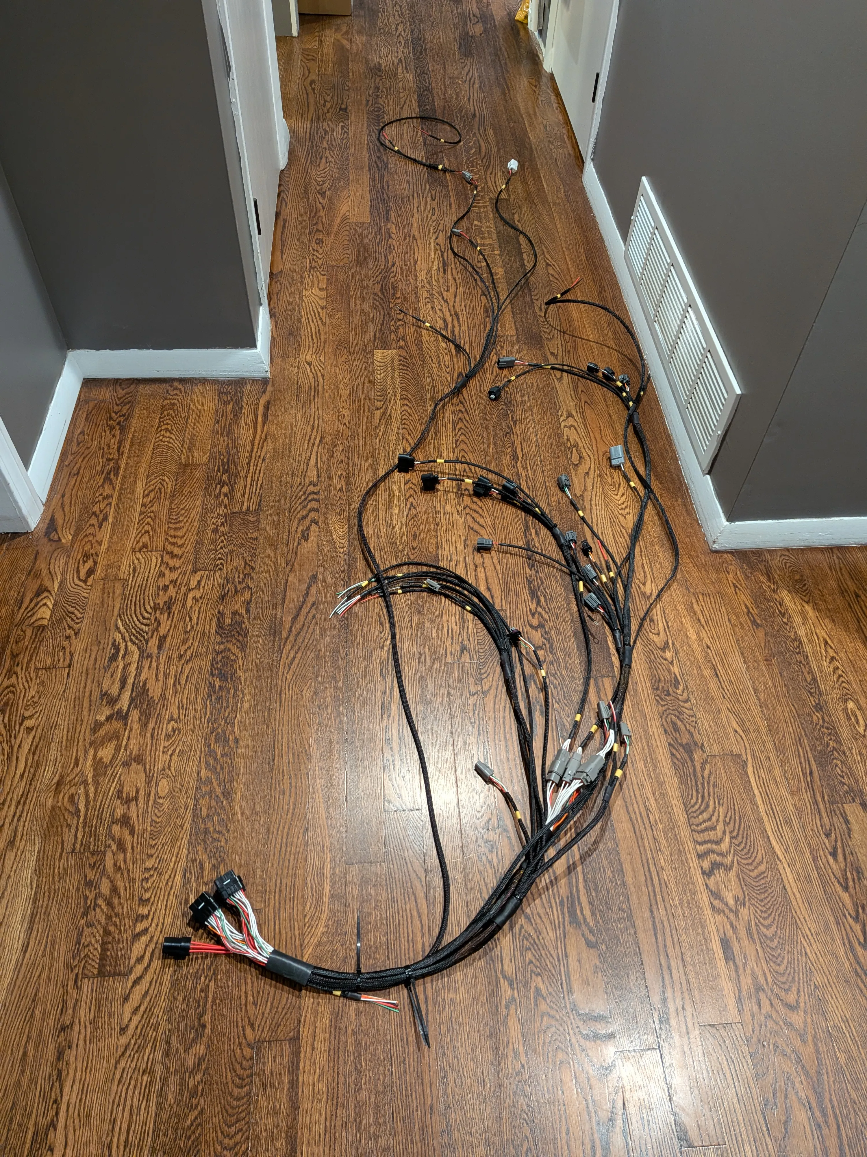 Full chassis harness
