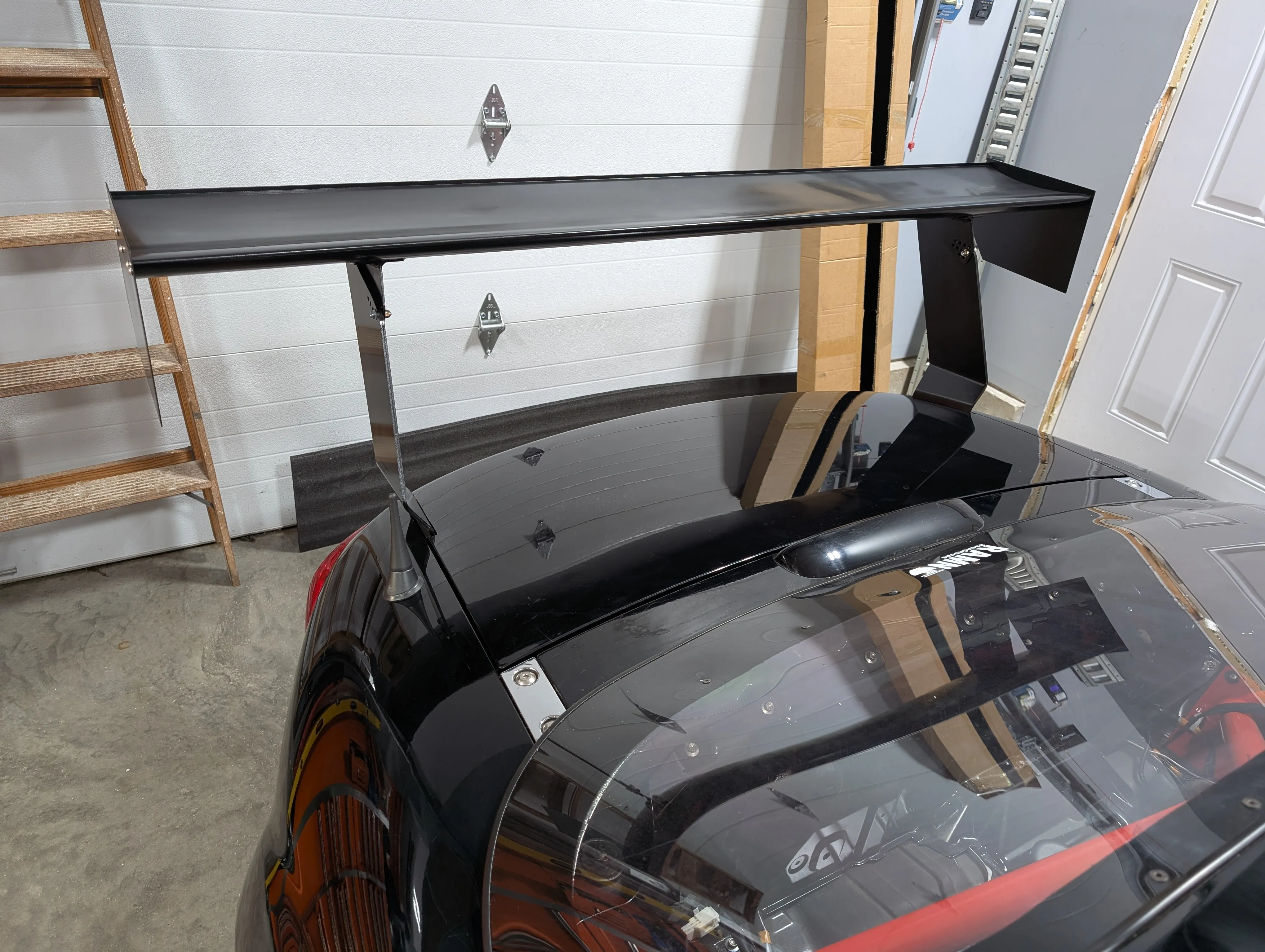 Chassis mounted wing uprights installed, rear view